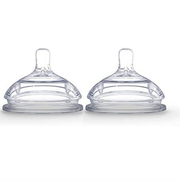 Comotomo 2 Pack Silicone Replacement Nipple, Slow Flow Clear, 0-3 Months - Picture 9 of 9